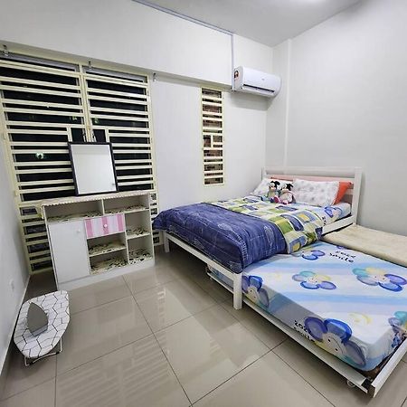 Cozy Familee Homestay Simpang Ampat  외부 사진